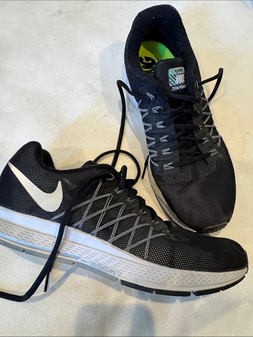 Nike Black and White Womens Zoom Pegasus Running Shoes